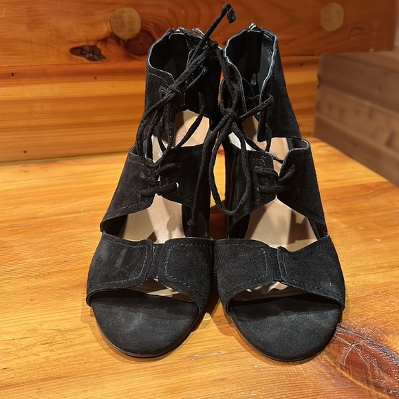 Franco Sarto “Gazella” Suede Open Toe Booties - Picture 3 of 6